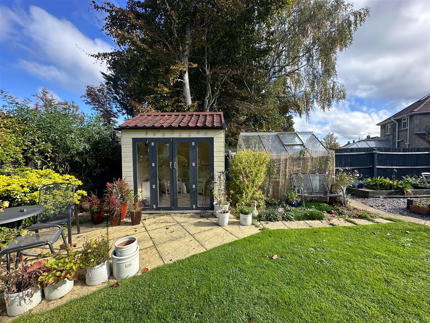 Orchard Crescent, Chippenham